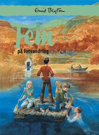 bokomslag Fem på fotvandring