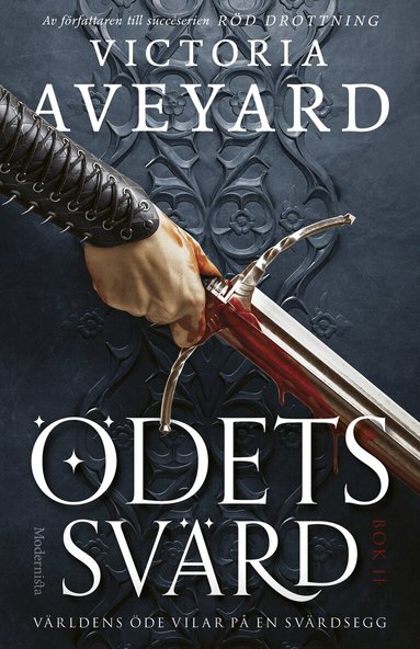 Victoria Aveyard - Ödets svärd, Inbunden