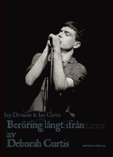 Deborah Curtis - Beröring långt ifrån : Ian Curtis och Joy Division, Häftad