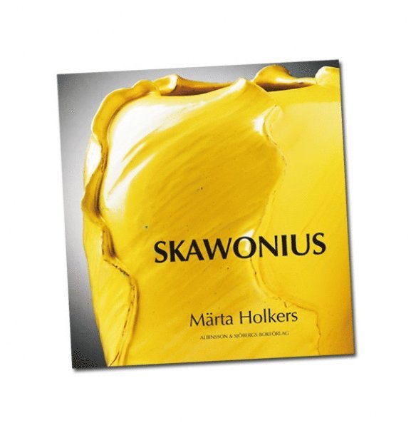 Märta Holkers - Skawonius som formgivare i konstindustrin, Häftad