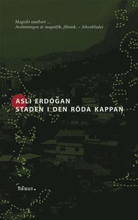 bokomslag Staden i den röda kappan