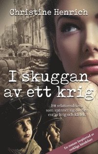 bokomslag I skuggan av ett krig