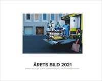 bokomslag Årets bild 2021