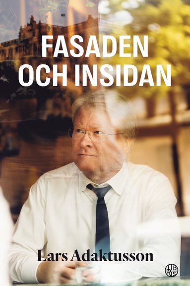 bokomslag Fasaden och insidan