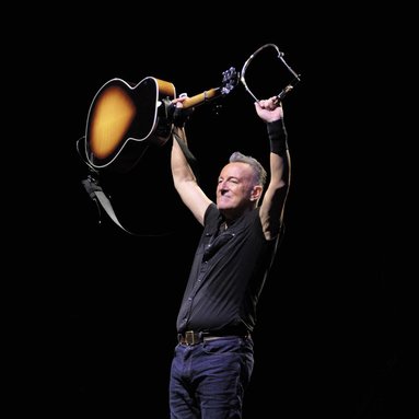bokomslag Last man standing : Bruce Springsteen live 1999-2024