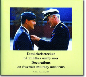 bokomslag Utmärkelsetecken på militära uniformer
