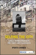 Selfing the City
