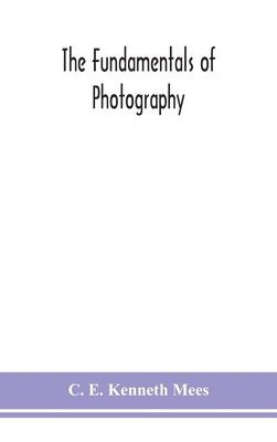 bokomslag fundamentals of photography