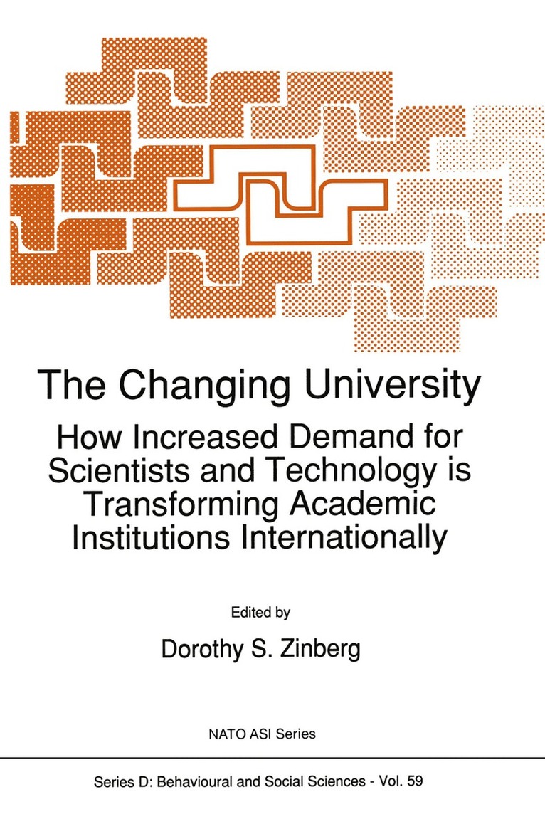 Dorothy Shore Zinberg - Changing University, Häftad