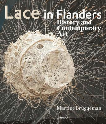 bokomslag Lace in Flanders