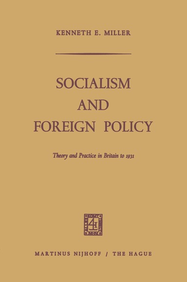 bokomslag Socialism and Foreign Policy