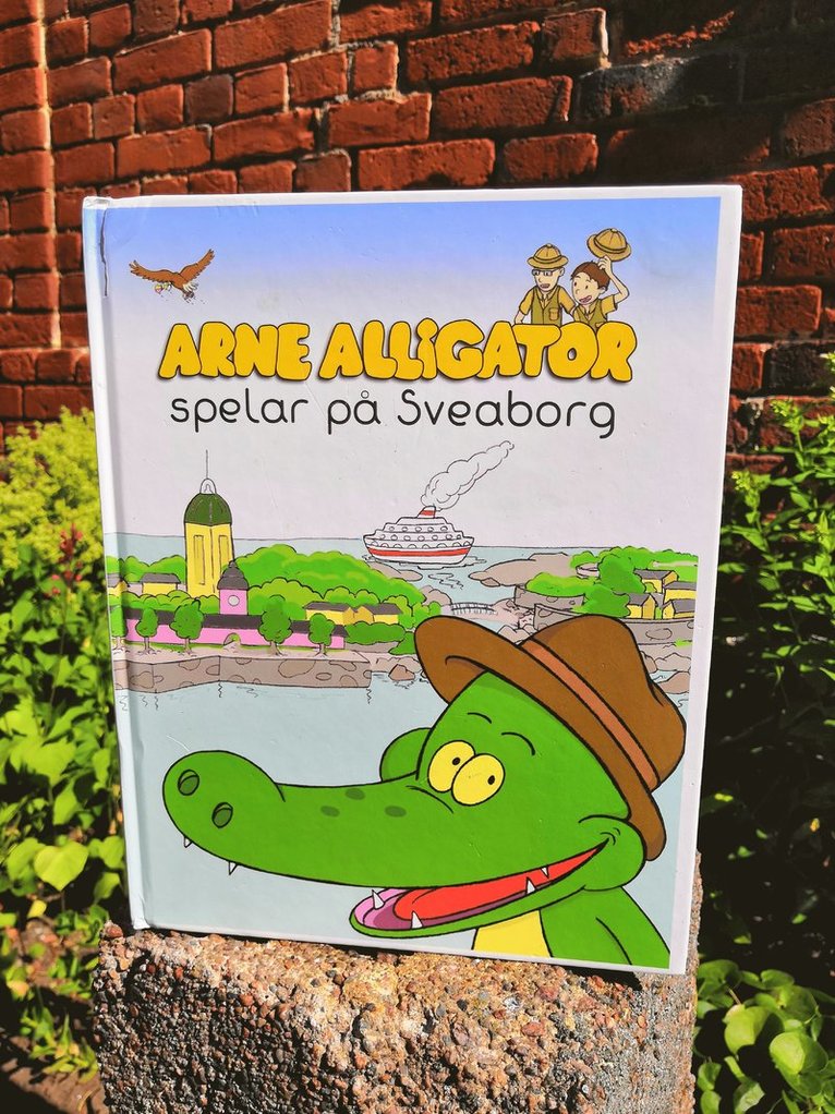 Macke Granberg - Are Alligator spelar på Sveaborg, Kartonnage