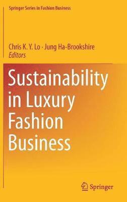 bokomslag Sustainability in Luxury Fashion Business