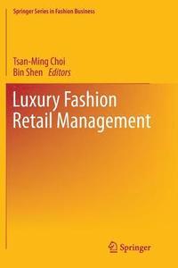 bokomslag Luxury Fashion Retail Management