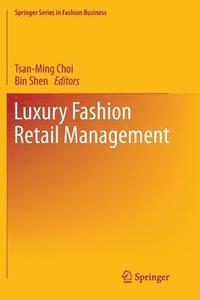 bokomslag Luxury Fashion Retail Management