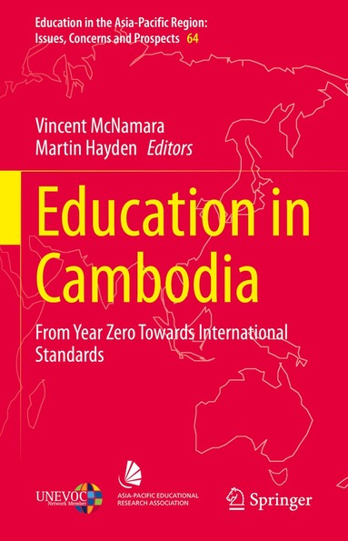 Vincent McNamara, Martin Hayden - Education in Cambodia, Inbunden