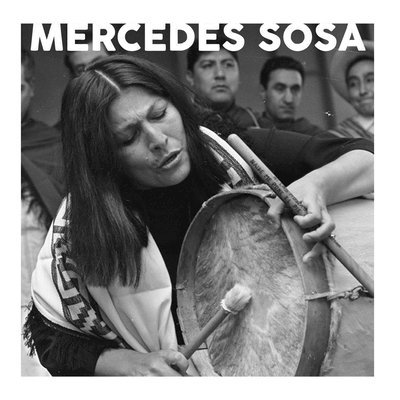 Mercedes Sosa, Álvaro Rufiner, Martín Caparrós - Mercedes Sosa - Trayectória Musical, Häftad
