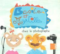 bokomslag Hos Fotografen (Franska)