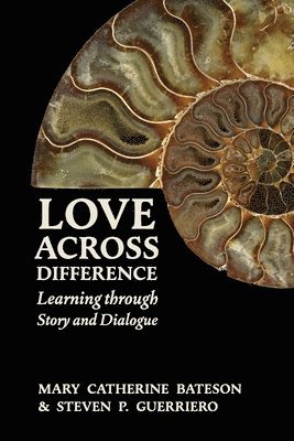 bokomslag Love Across Difference