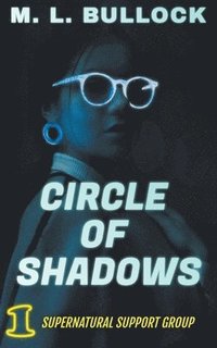 bokomslag Circle of Shadows