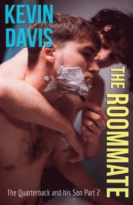 Kevin Davis - Roommate, Häftad