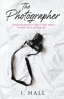 J Hall - Photographer, Häftad