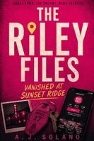 A J Solano - Riley Files, Häftad. Tillgänglighet: Lägg i varukorg