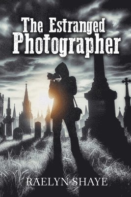 bokomslag Estranged Photographer