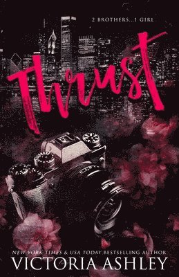 Victoria Ashley - Thrust, Häftad