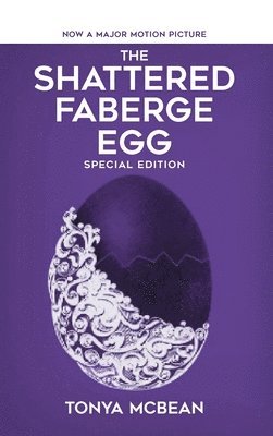 bokomslag Shattered Faberge Egg