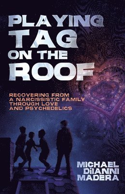 bokomslag Playing Tag on the Roof