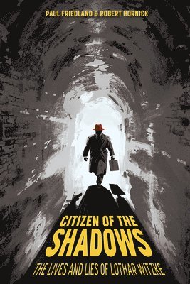 bokomslag Citizen of the Shadows
