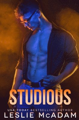 Leslie McAdam - Studious, Häftad