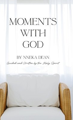 bokomslag Moments With God